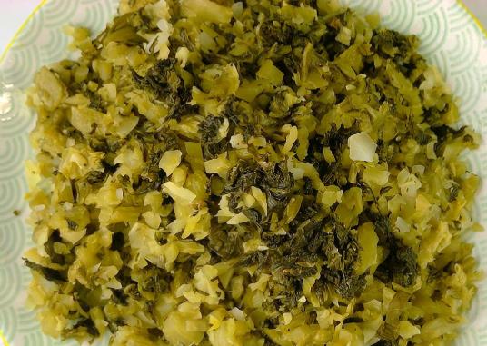 吃了坏的酸菜怎么办?酸菜坏了是什么样的