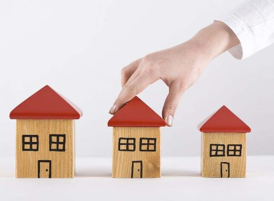 继承的房产出售要交20%是真的吗?办不动产权证必须是本人吗?