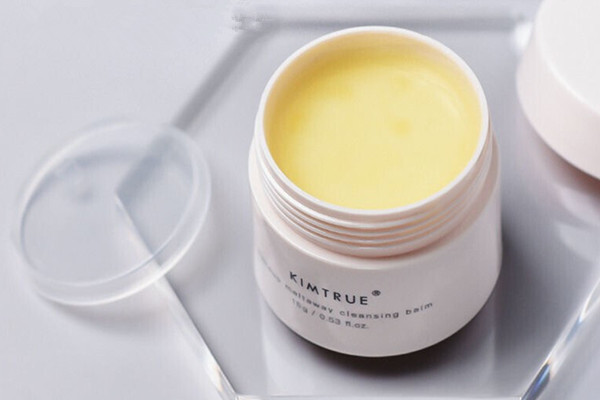 卸妆膏用后要用洗面奶吗 卸妆膏用后多久用洗面奶 卸妆膏用后要用洗面奶吗 卸妆膏用后多久用洗面奶