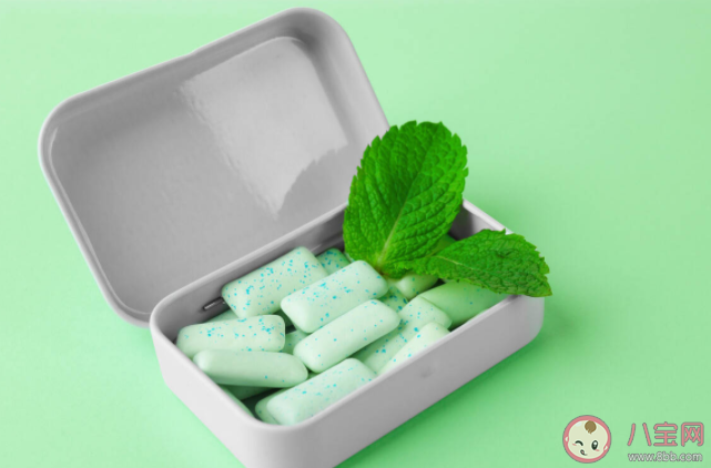 为什么吃口香糖的人越来越少了 误吞口香糖会发生什么 为什么吃口香糖的人越来越少了 误吞口香糖会发生什么