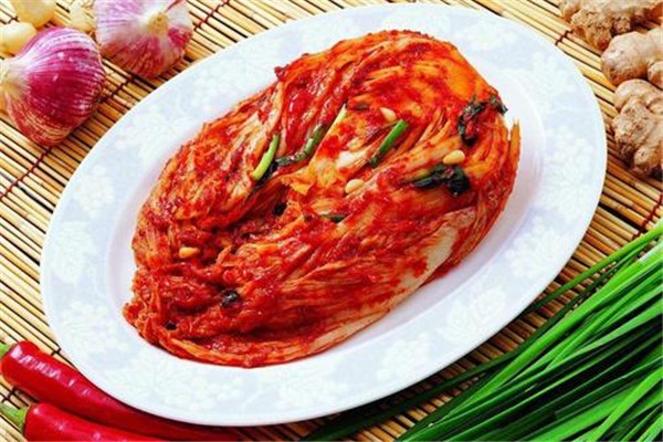 辣白菜有什么营养价值 辣白菜会产生亚硝酸盐吗 辣白菜有什么营养价值 辣白菜会产生亚硝酸盐吗