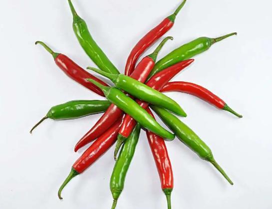 切辣椒摸到嘴上很辣怎么办?辣椒辣手怎么去辣