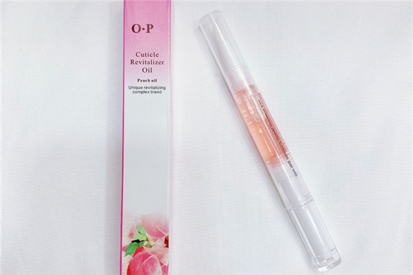 指甲营养油可以经常涂吗 指甲营养油笔使用方法 指甲营养油可以经常涂吗 指甲营养油笔使用方法