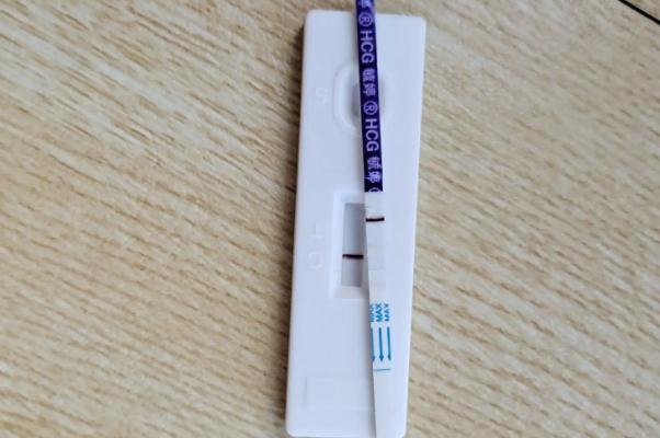 验孕棒可以测出宫内和宫外怀孕吗 验孕棒可以多次使用吗 验孕棒可以测出宫内和宫外怀孕吗 验孕棒可以多次使用吗