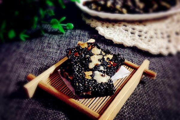 阿胶固元糕对人身体有什么好处 阿胶固元糕对胃有伤害吗 阿胶固元糕对人身体有什么好处 阿胶固元糕对胃有伤害吗