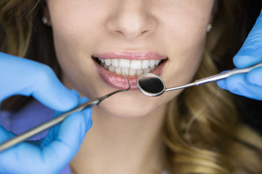 拔牙后脸肿可以按摩脸部吗1