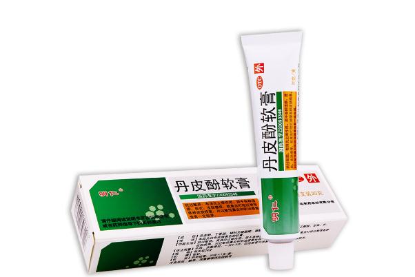 丹皮酚软膏可以祛痘吗 丹皮酚软膏的副作用 丹皮酚软膏可以祛痘吗 丹皮酚软膏的副作用