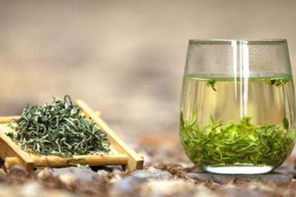 碧螺春要用多少度的水泡 碧螺春要泡几分钟 碧螺春要用多少度的水泡 碧螺春要泡几分钟