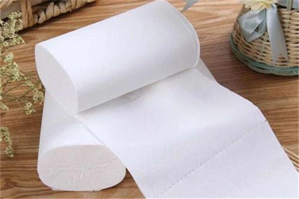 卫生纸和衣服一起洗了怎么弄干净 卫生纸使用注意事项 卫生纸和衣服一起洗了怎么弄干净 卫生纸使用注意事项