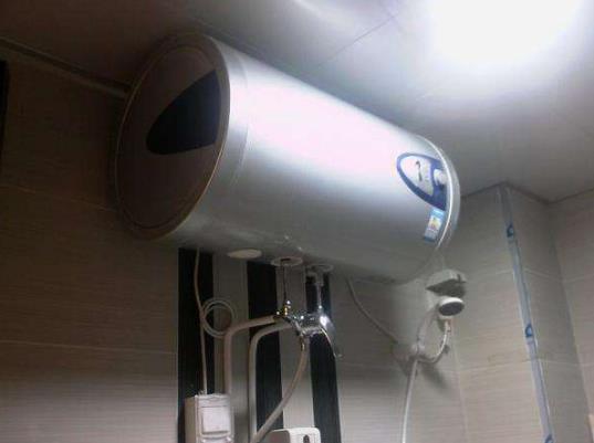 热水器出热水慢怎么回事?电热水器如何使用更省电