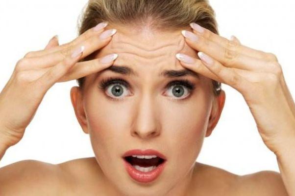 抬头纹怎么形成的原因 抬头纹怎么消除效果最好 抬头纹怎么形成的原因 抬头纹怎么消除效果最好