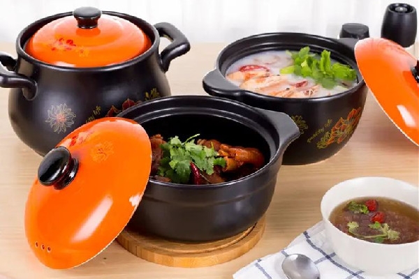 砂锅煲汤和铁锅煲汤有什么区别 砂锅煲汤有什么好处