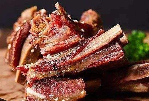 腊肉如何储藏才不会发霉?食用腊肉的注意事项