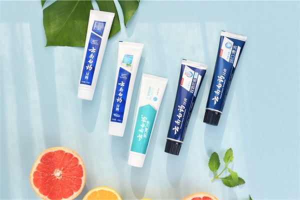 云南白药牙膏含氟吗 云南白药牙膏对牙齿有什么好处 云南白药牙膏含氟吗 云南白药牙膏对牙齿有什么好处