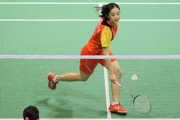 打羽毛球能长高吗 打羽毛球的正确姿势和动作 打羽毛球能长高吗 打羽毛球的正确姿势和动作