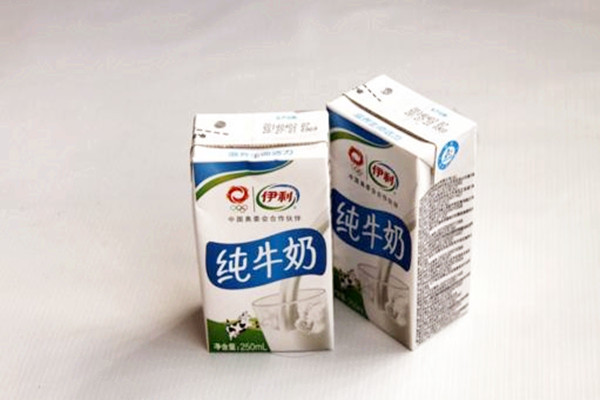 纯牛奶能否加热喝 纯牛奶能否用微波炉加热 纯牛奶能否加热喝 纯牛奶能否用微波炉加热