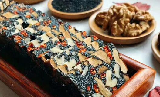 吃阿胶糕可不可以淡斑 阿胶二十多岁女孩能吃吗