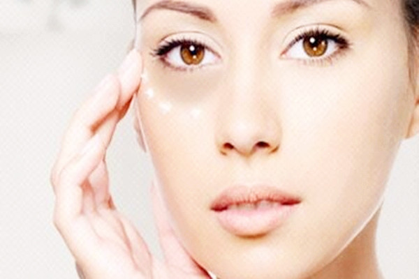 黑眼圈太重了怎么消除 黑眼圈多久会消失 黑眼圈太重了怎么消除 黑眼圈多久会消失