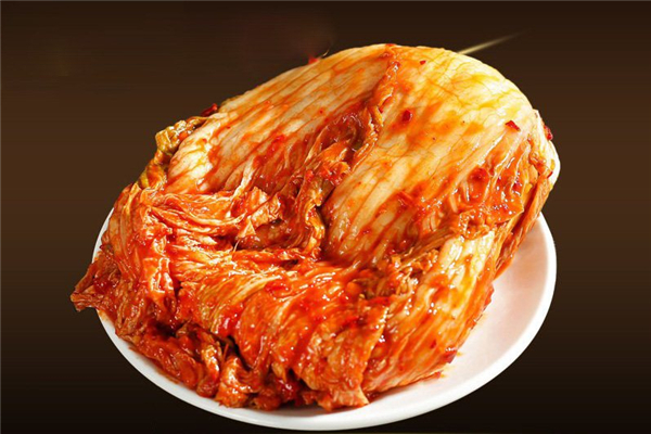 辣白菜不放鱼露吗 辣白菜可以炒什么菜 辣白菜不放鱼露吗 辣白菜可以炒什么菜