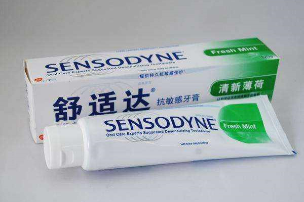 舒适达牙膏可以美白牙齿吗 舒适达牙膏长期用有副作用吗 舒适达牙膏可以美白牙齿吗 舒适达牙膏长期用有副作用吗