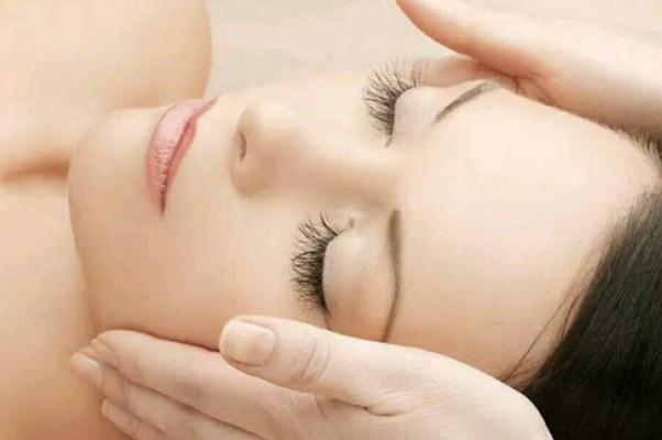 面部排毒的黑东西是啥 面部排毒是什么原理 面部排毒的黑东西是啥 面部排毒是什么原理