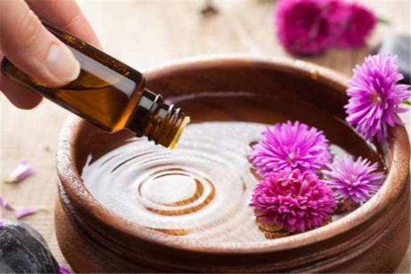 基础油可以长期使用吗 基础油用在哪个步骤 基础油可以长期使用吗 基础油用在哪个步骤