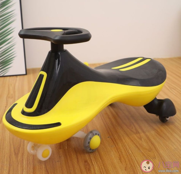 扭扭车会影响腿发育吗 扭扭车有必要买吗对孩子有什么好处 扭扭车会影响腿发育吗 扭扭车有必要买吗对孩子有什么好处