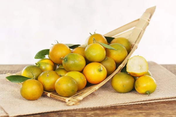 金桔的热量是多少大卡 金桔会不会发胖 金桔的热量是多少大卡 金桔会不会发胖