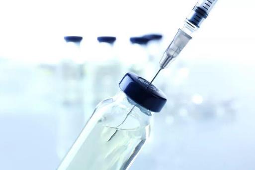 打完新冠疫苗第三天发烧了怎么办?打新冠疫苗可以服用降压药吗?