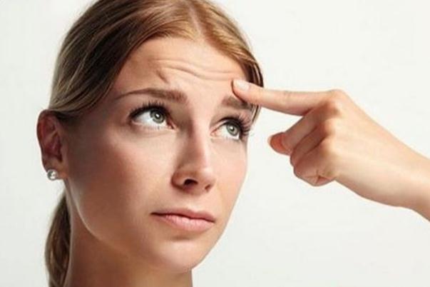 抬头纹怎么形成的原因 抬头纹怎么消除效果最好 抬头纹怎么形成的原因 抬头纹怎么消除效果最好