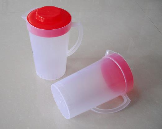 塑料杯用久了有异味怎么去除?透明塑料杯发黄怎么处理