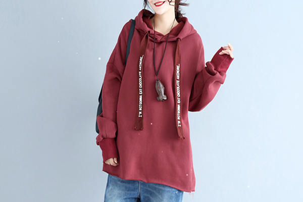 加绒卫衣可以改长短吗 加绒卫衣与毛衣哪个保暖 加绒卫衣可以改长短吗 加绒卫衣与毛衣哪个保暖