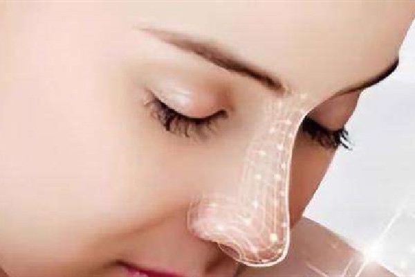 隆鼻后吃消炎药还是打针 隆鼻后消炎药吃多久 隆鼻后吃消炎药还是打针 隆鼻后消炎药吃多久