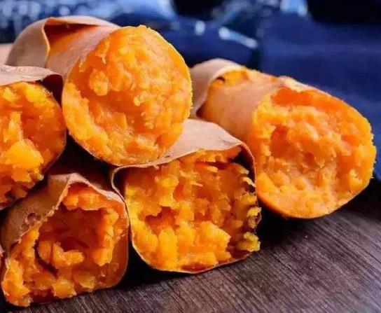 烤红薯烤箱预热要多久时间?微波炉烤红薯用哪种红薯好