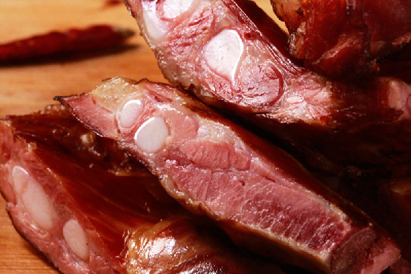 腊排骨一般煮多久 腊排骨煮还是蒸 腊排骨一般煮多久 腊排骨煮还是蒸