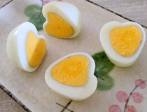 煮鸡蛋最正确的方法 试试这样做爱心水煮蛋8