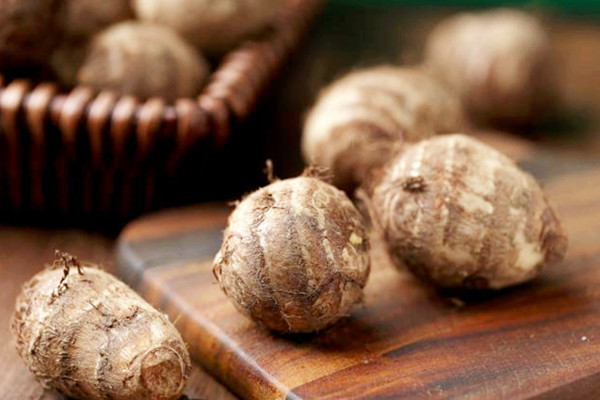 芋头的淀粉含量高不高 芋头吃了会不会胖 芋头的淀粉含量高不高 芋头吃了会不会胖