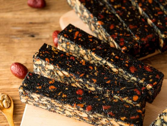 阿胶糕做好放冰箱冷却还是自然冷却?阿胶糕做好了有点软怎么办