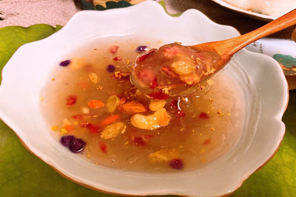 李子柒桂花坚果藕粉好吃吗 李子柒桂花坚果藕粉热量高吗 李子柒桂花坚果藕粉好吃吗 李子柒桂花坚果藕粉热量高吗