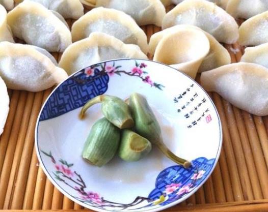 腊八蒜中途可以换醋吗?泡腊八蒜要放九度米醋吗