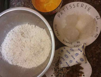 沙琪玛在家怎么样做 13步零失败做出美味沙琪玛1