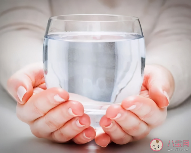 白开水也有保质期吗 怎么让白开水变好喝