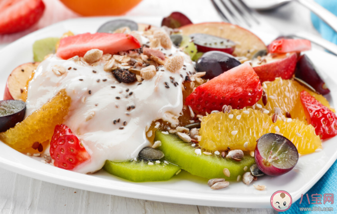 减肥时如何控制饥饿感 减肥期间饿了怎么办 减肥时如何控制饥饿感 减肥期间饿了怎么办