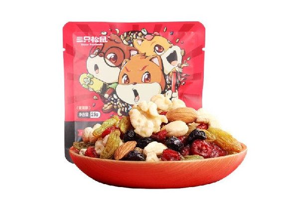 三只松鼠每日坚果适合孩子吃吗 三只松鼠每日坚果有什么好处 三只松鼠每日坚果适合孩子吃吗 三只松鼠每日坚果有什么好处