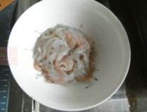 辅食面条鱼做法 面条鱼煎蛋营养好吃又简单1