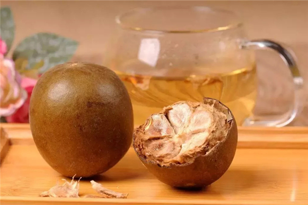 罗汉果的四个禁忌人群 罗汉果有什么副作用 罗汉果的四个禁忌人群 罗汉果有什么副作用