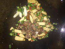 香辣豆腐干做法 家常香辣豆腐干怎么做？9