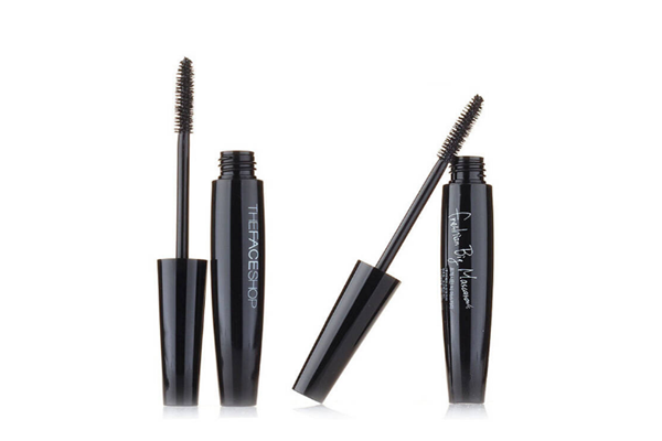 经常刷睫毛膏会变长吗 经常刷睫毛膏有什么危害 经常刷睫毛膏会变长吗 经常刷睫毛膏有什么危害