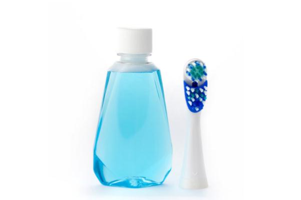 漱口水的作用与危害 漱口水后多久可以喝水 漱口水的作用与危害 漱口水后多久可以喝水