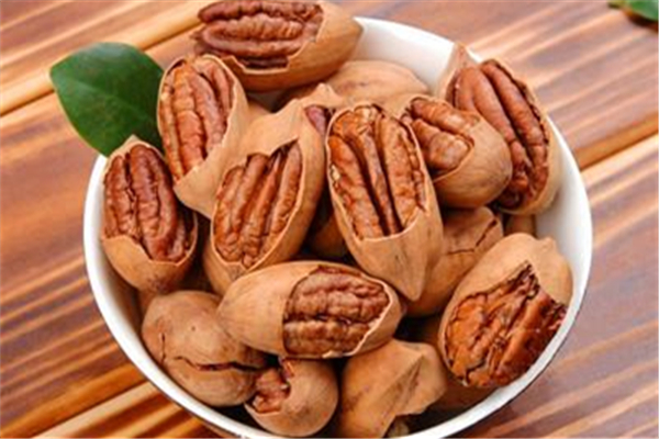 碧根果是山核桃吗 碧根果是什么树的果实 碧根果是山核桃吗 碧根果是什么树的果实